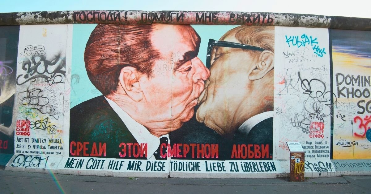 The U-bahn, Berlin